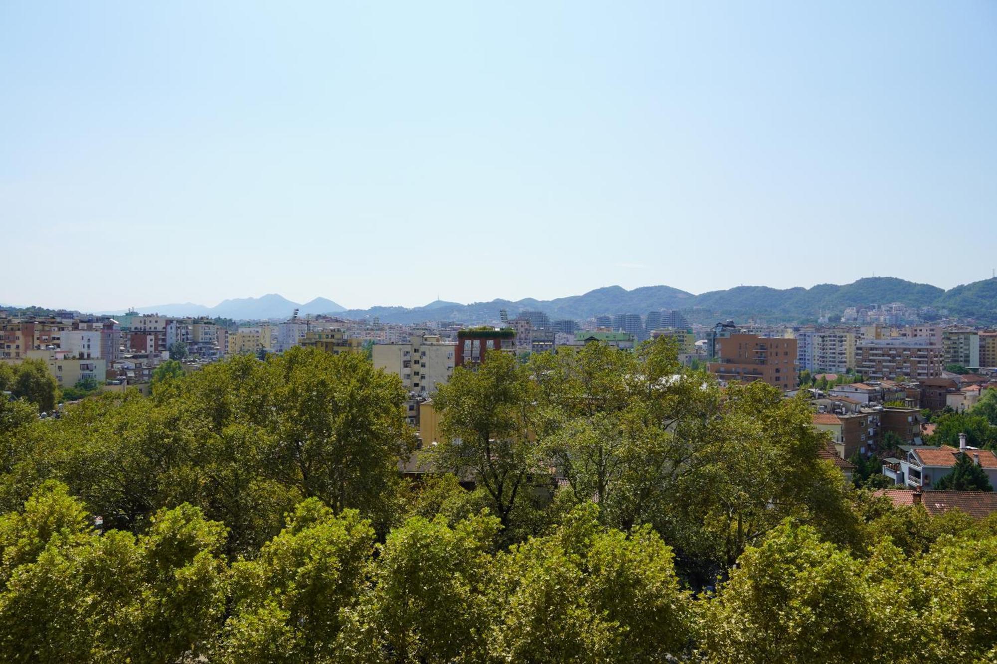 Panoramic Apartment Tirana Buitenkant foto